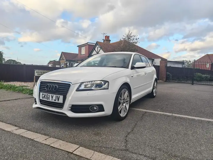 Audi A3 2011 photo 4