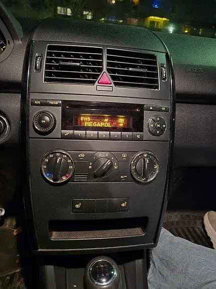 Mercedes-Benz A 150 2005 photo 5
