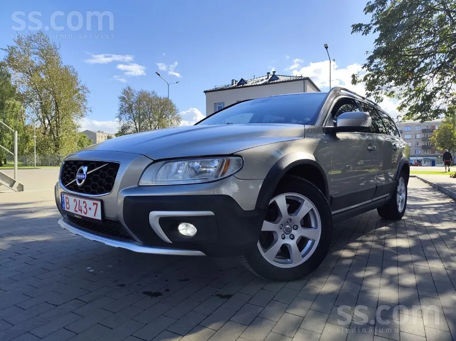 Volvo Xc70 2014 photo 2