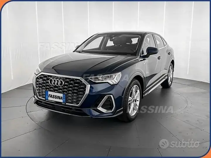 Audi Q3 2023 photo 3