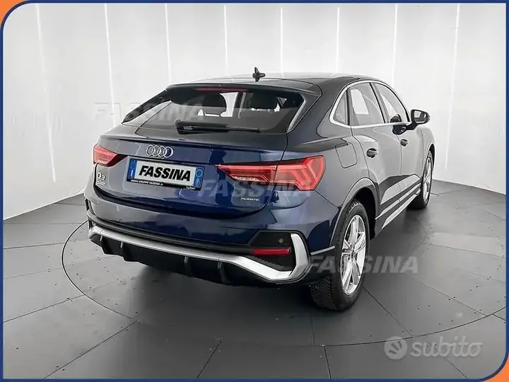 Audi Q3 2023 photo 5