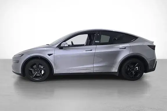 Tesla Model Y 2025 photo 3