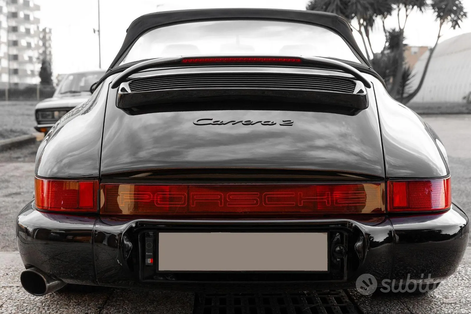 Porsche 911 1988 photo 2