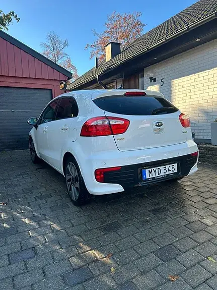 Kia Rio 2016 photo 2