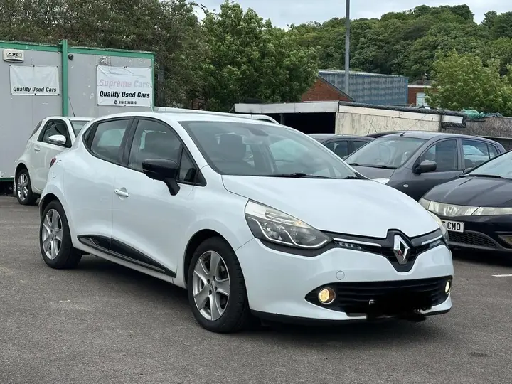 Renault Clio 2014 photo 2