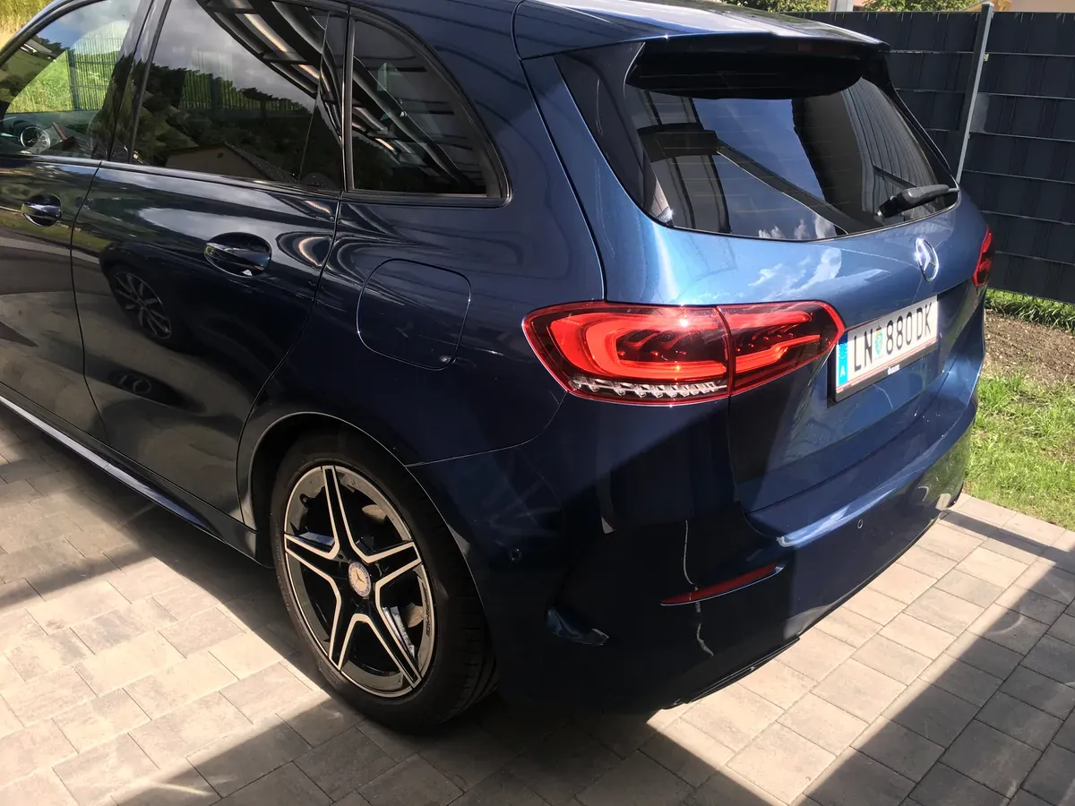 Mercedes-Benz B-Class 2021 photo 2