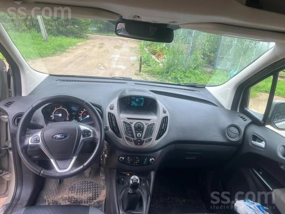 Ford Courier 2014 photo 4