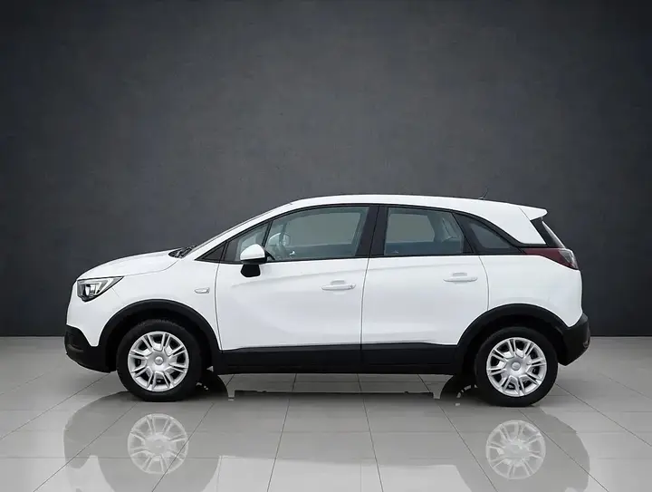 Opel Crossland X 2021 photo 2