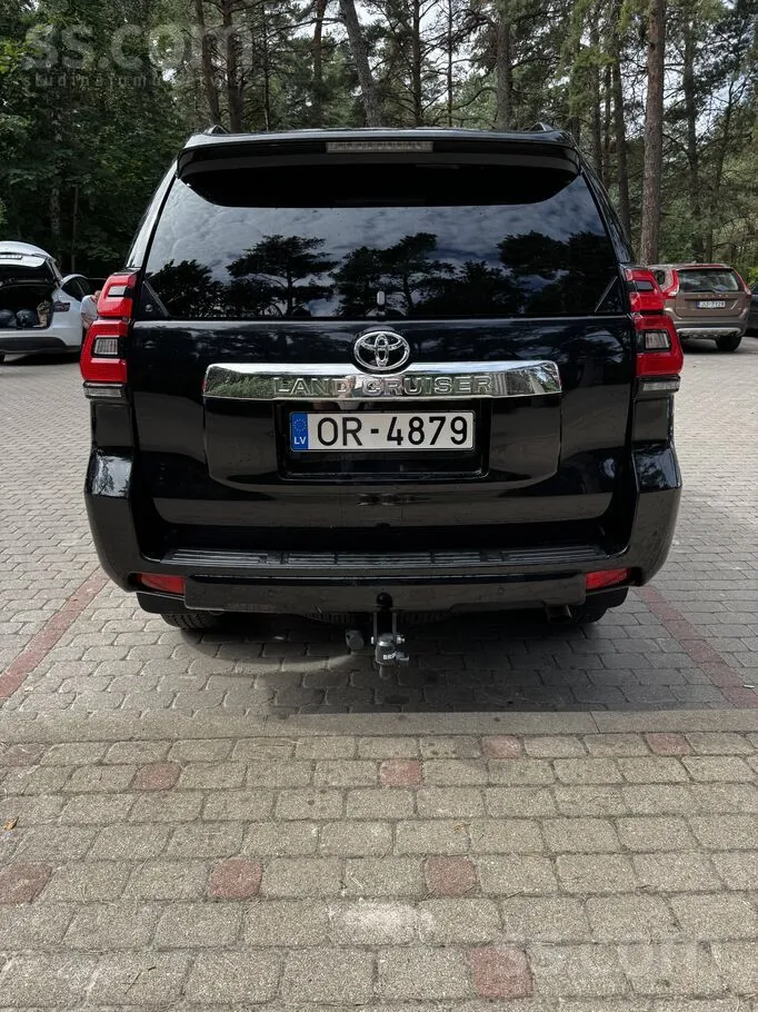 Toyota Land Cruiser 2023 photo 4