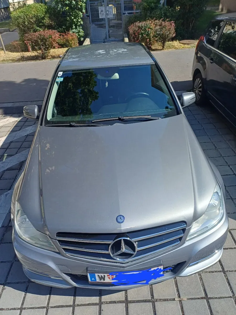 Mercedes-Benz C-Class 2013 photo 3