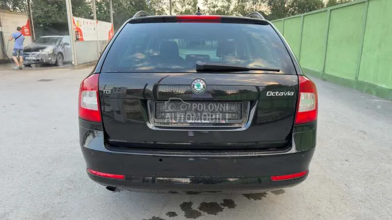 Skoda Octavia 2012 photo 5