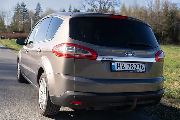 Ford S-Max 2014 photo 3