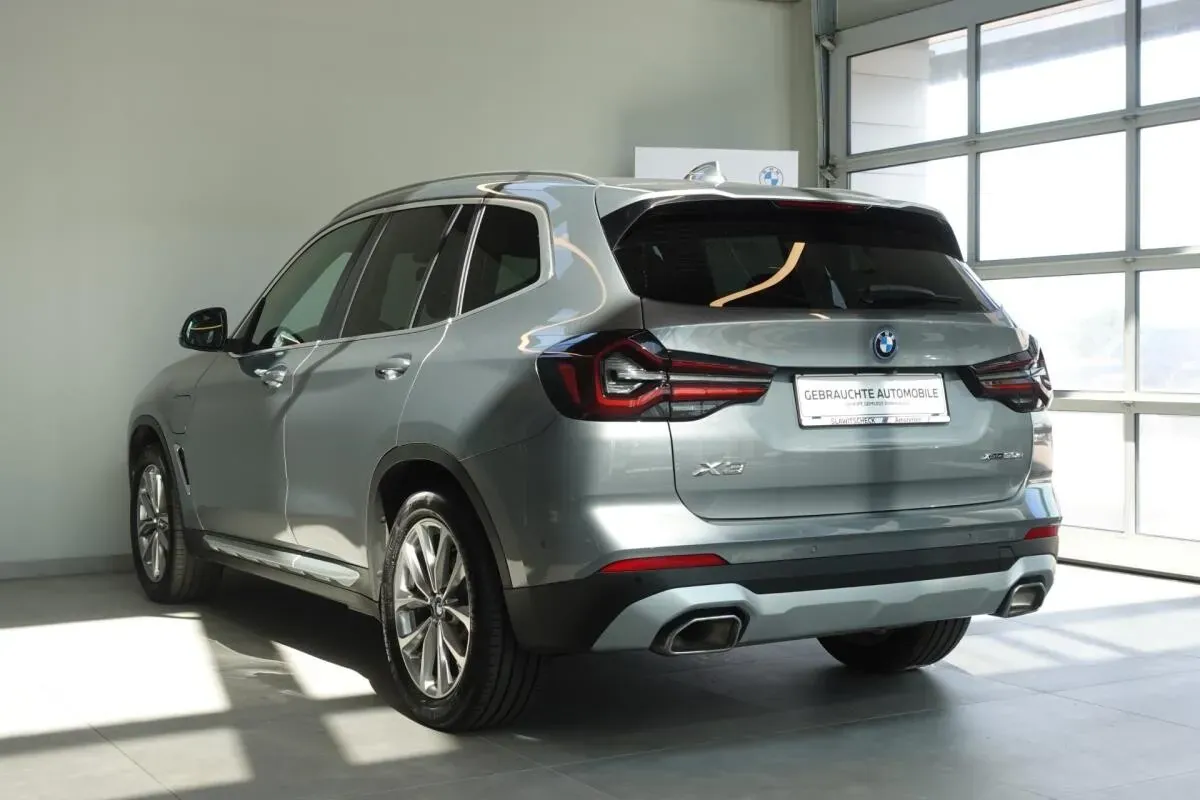 BMW X3 2022 photo 3