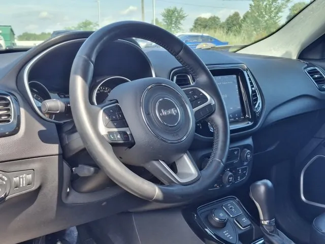 Jeep Compass 2018 photo 2