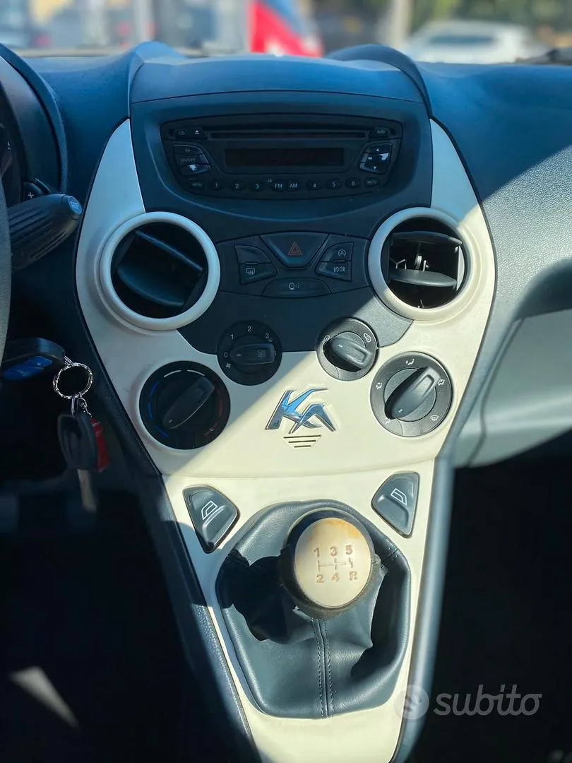 Ford Ka 2012 photo 2