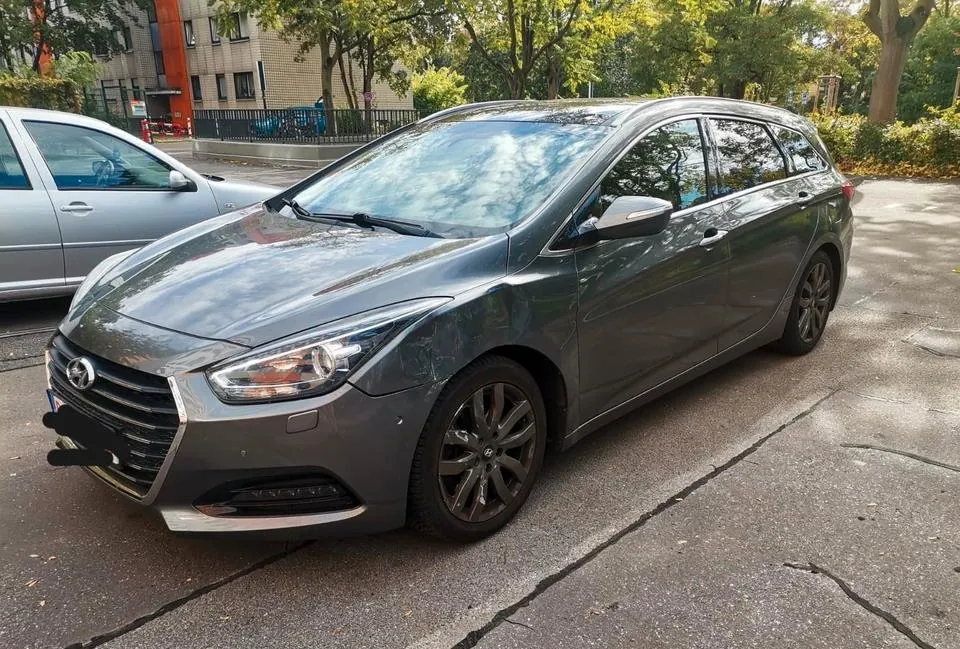 Hyundai I40