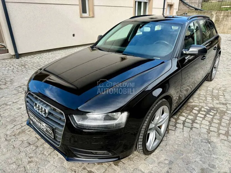 Audi A4 2012 photo 3