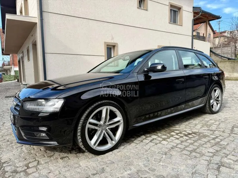 Audi A4 2012 photo 5