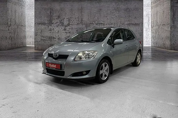 Toyota Auris 2008 photo 3