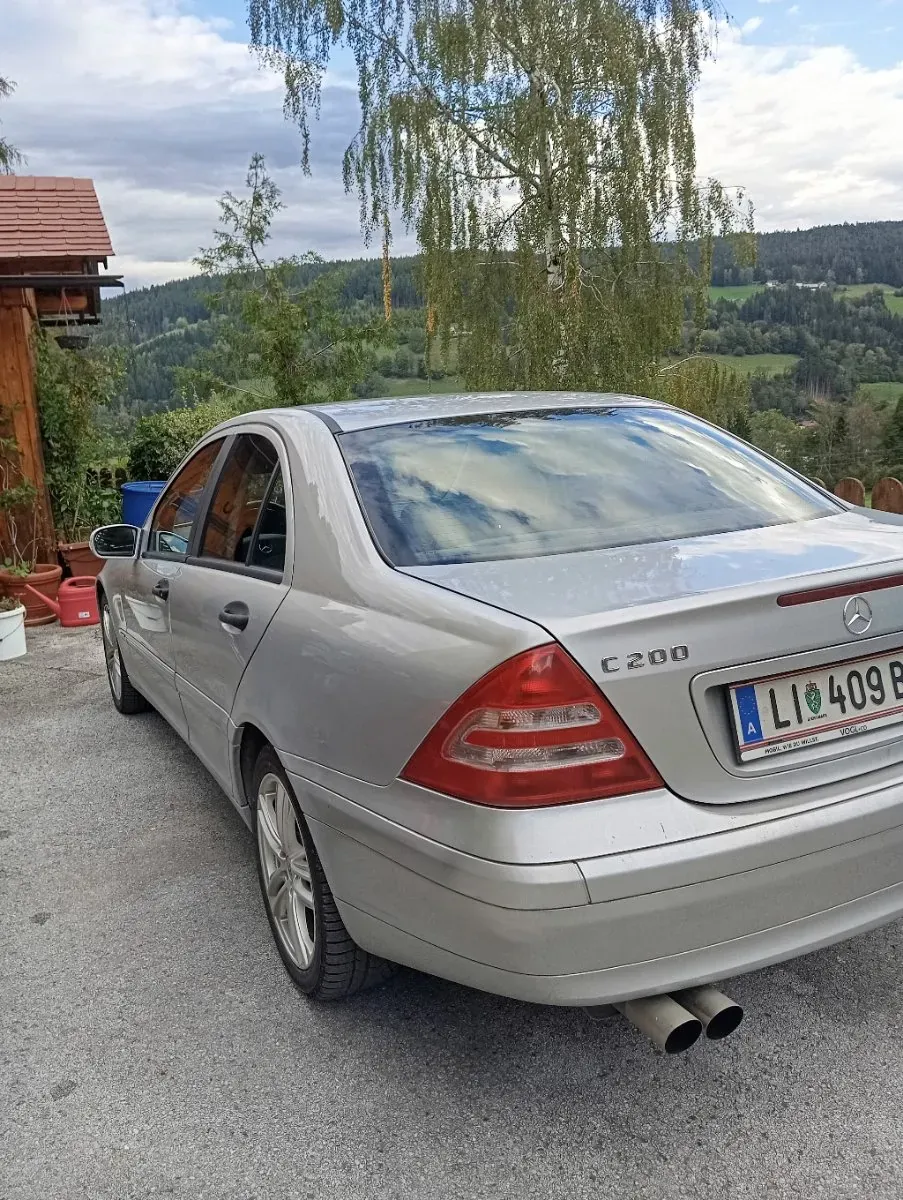 Mercedes-Benz C-Class 2000 photo 3