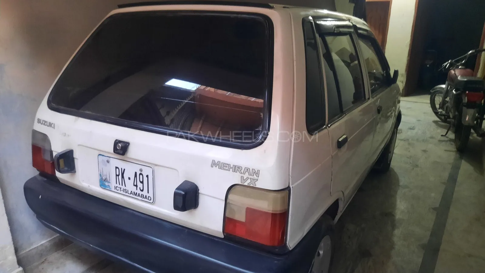 Suzuki Mehran