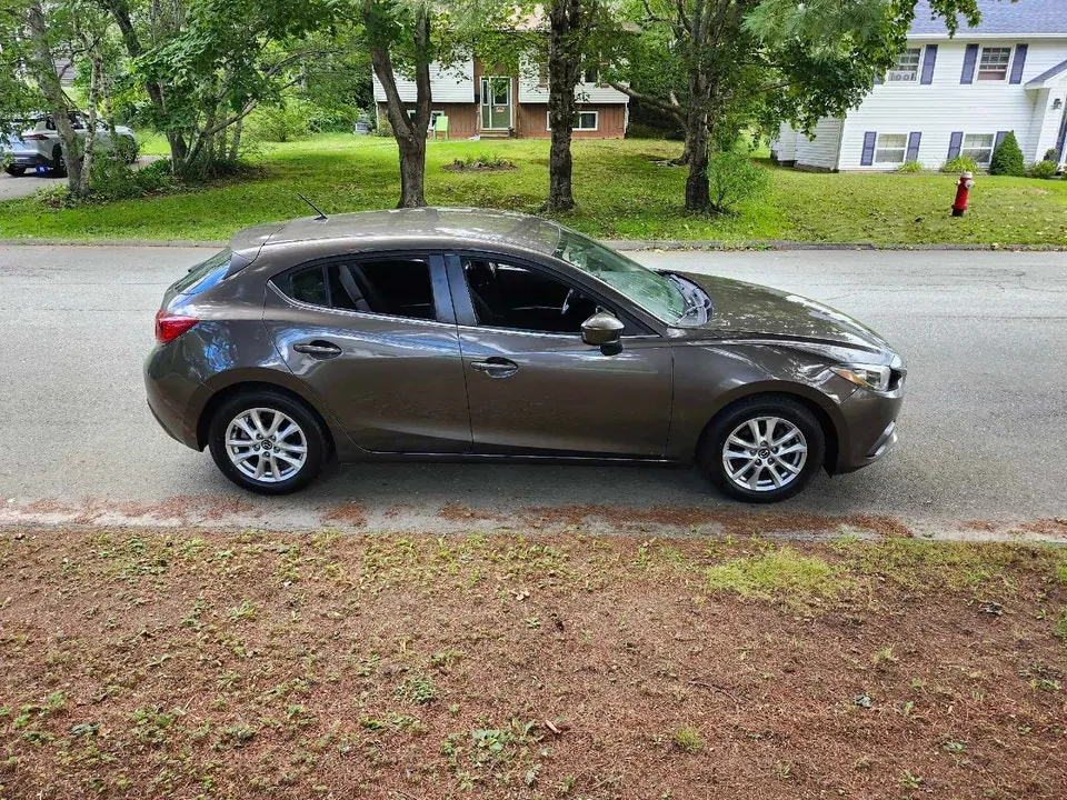Mazda 3
