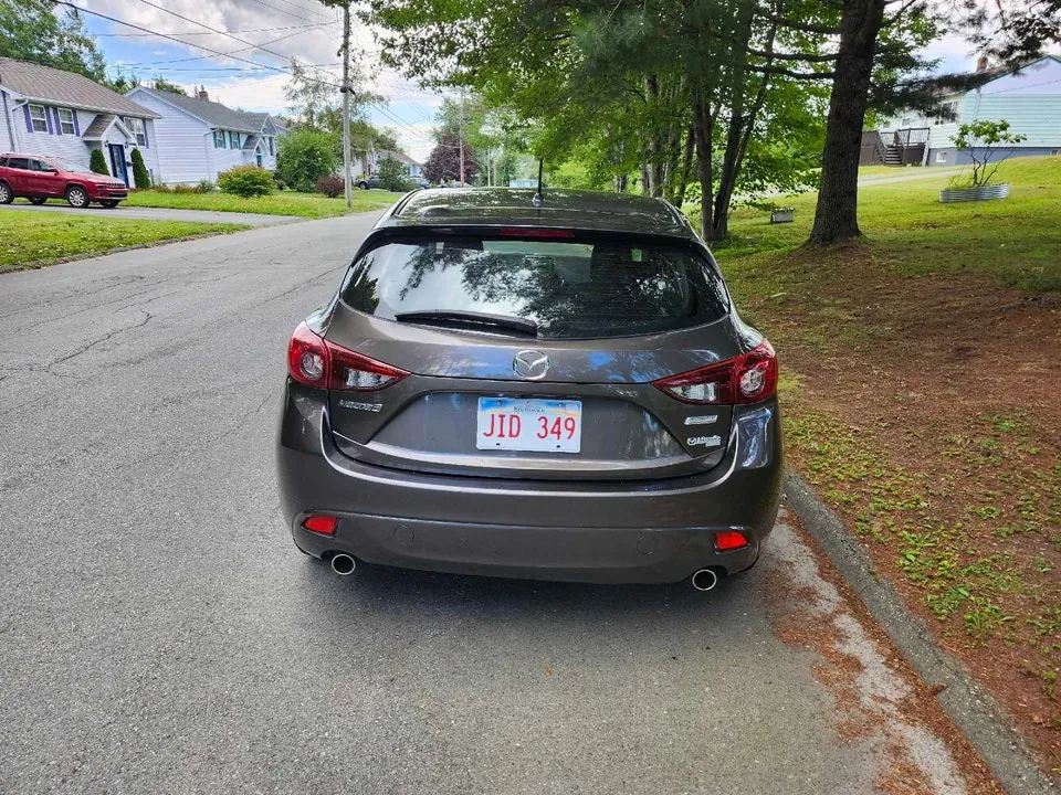 Mazda 3 2015 photo 3