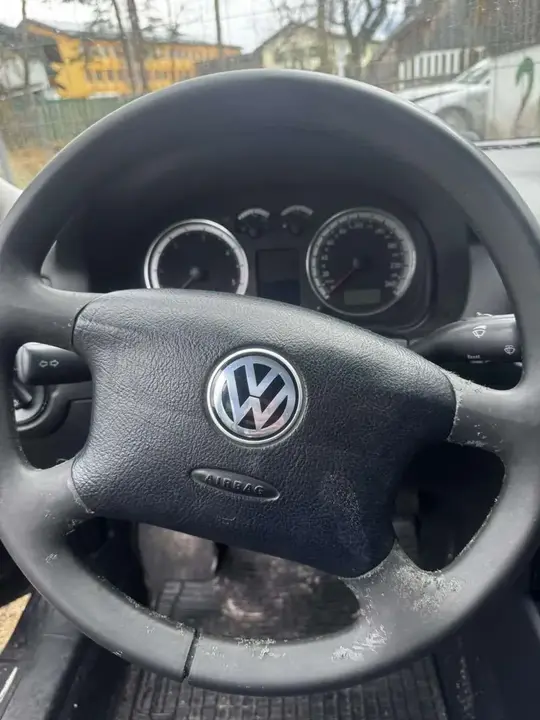 Volkswagen Bora 2000 photo 3