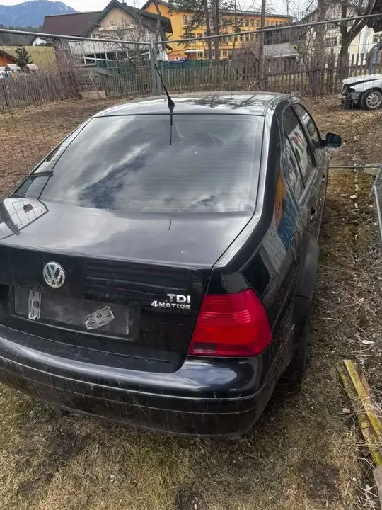 Volkswagen Bora 2000 photo 2