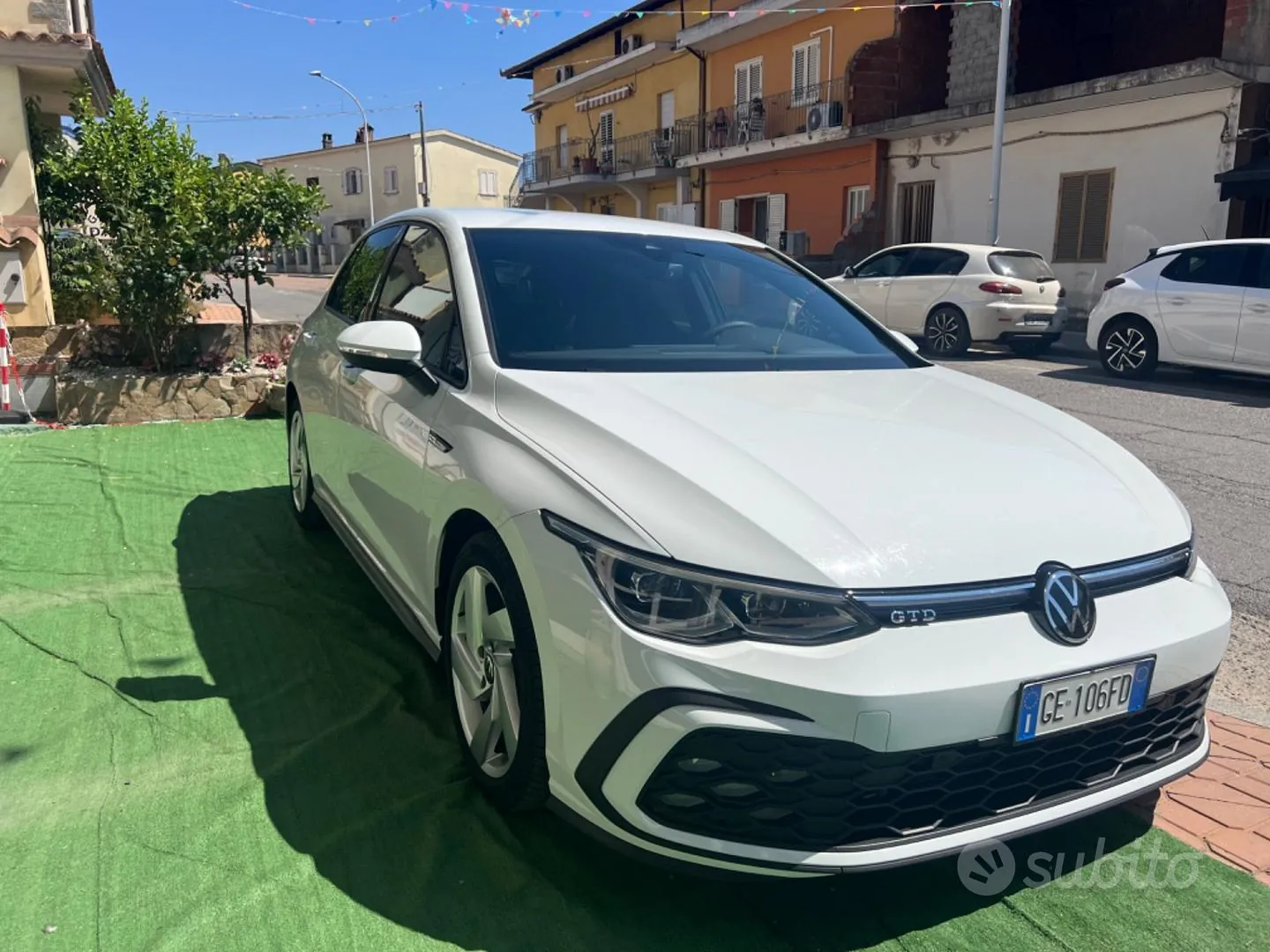 Volkswagen Golf 2021 photo 2