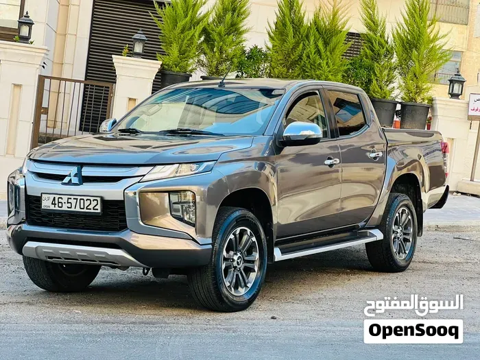 Mitsubishi L200 2022 photo 3