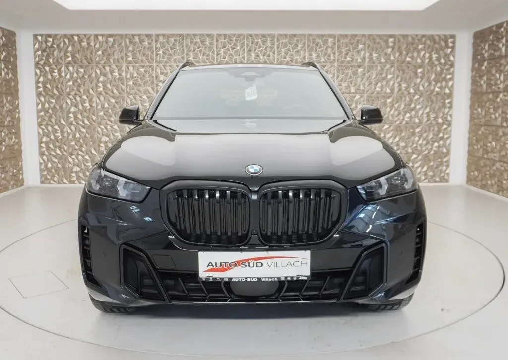BMW X5 2024 photo 2