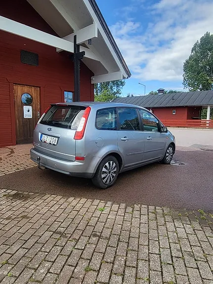 Ford Focus C-Max 2004 photo 2