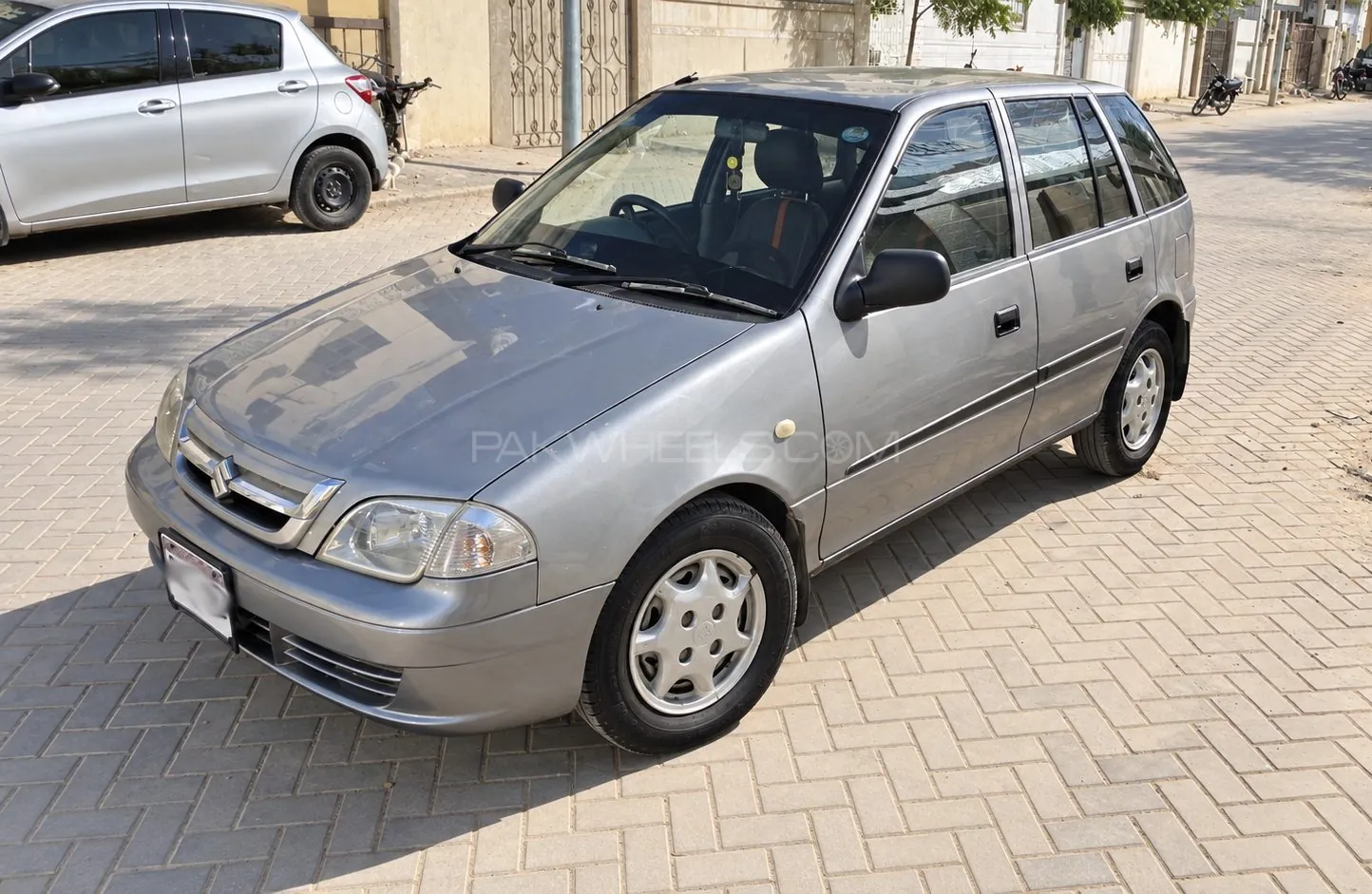 Suzuki Cultus