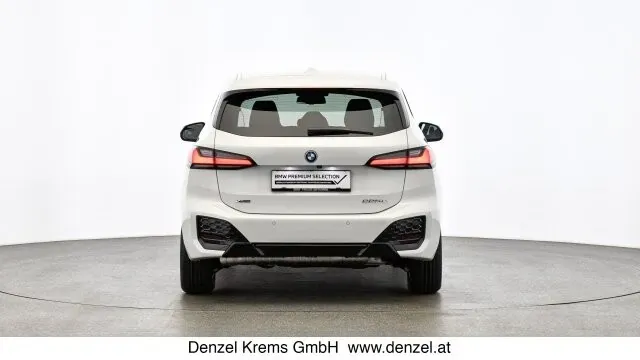 BMW 2 Series 2024 photo 3