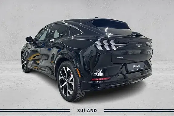 Ford Mustang Mach-E 2023 photo 3