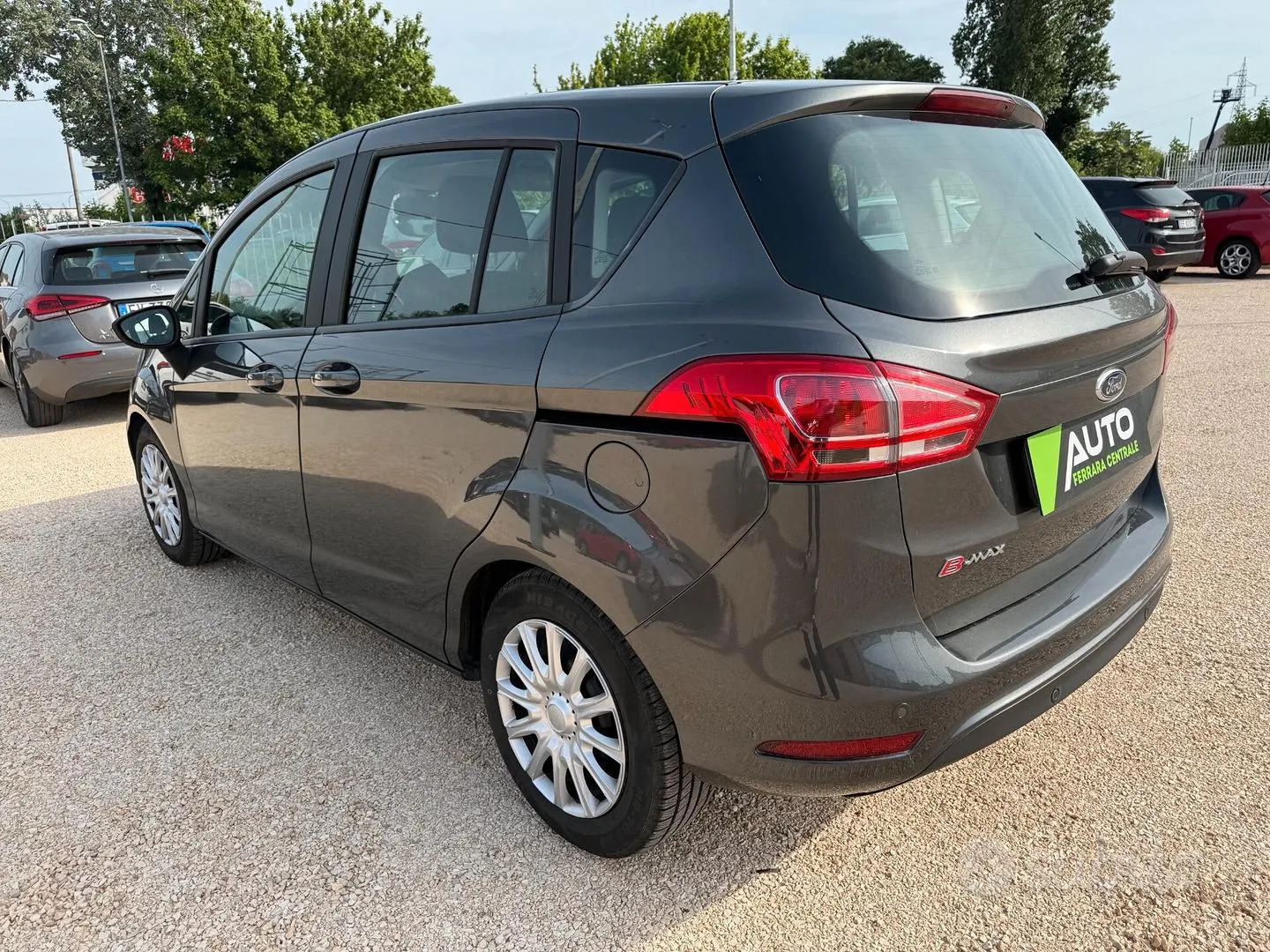 Ford B-Max 2017 photo 2