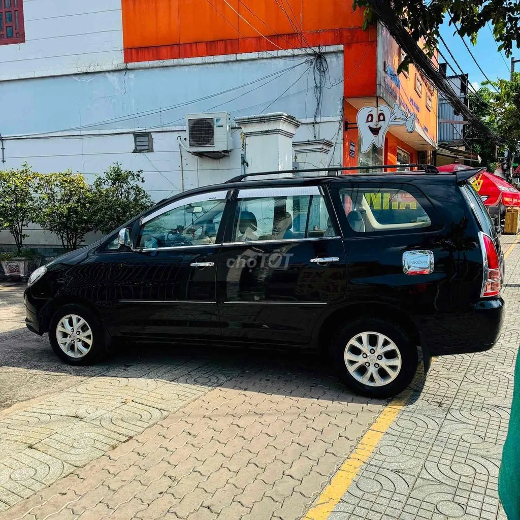 Toyota Innova 2007 photo 5