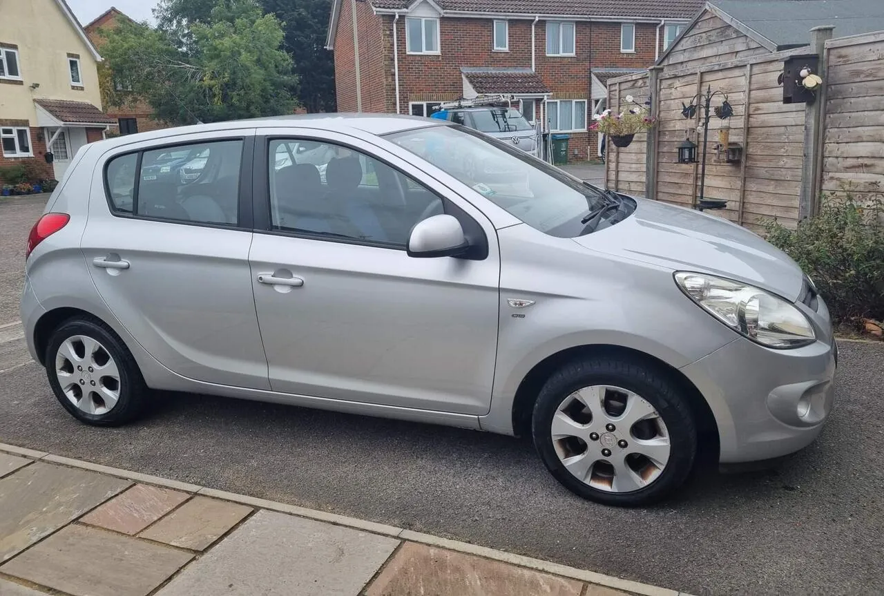Hyundai I20 2009 photo 4