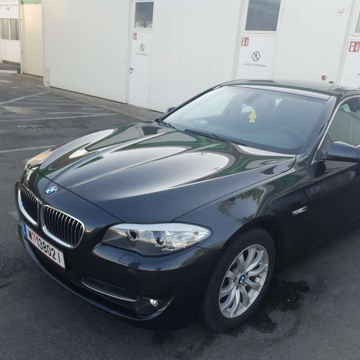 BMW 5 Series 2010 photo 3
