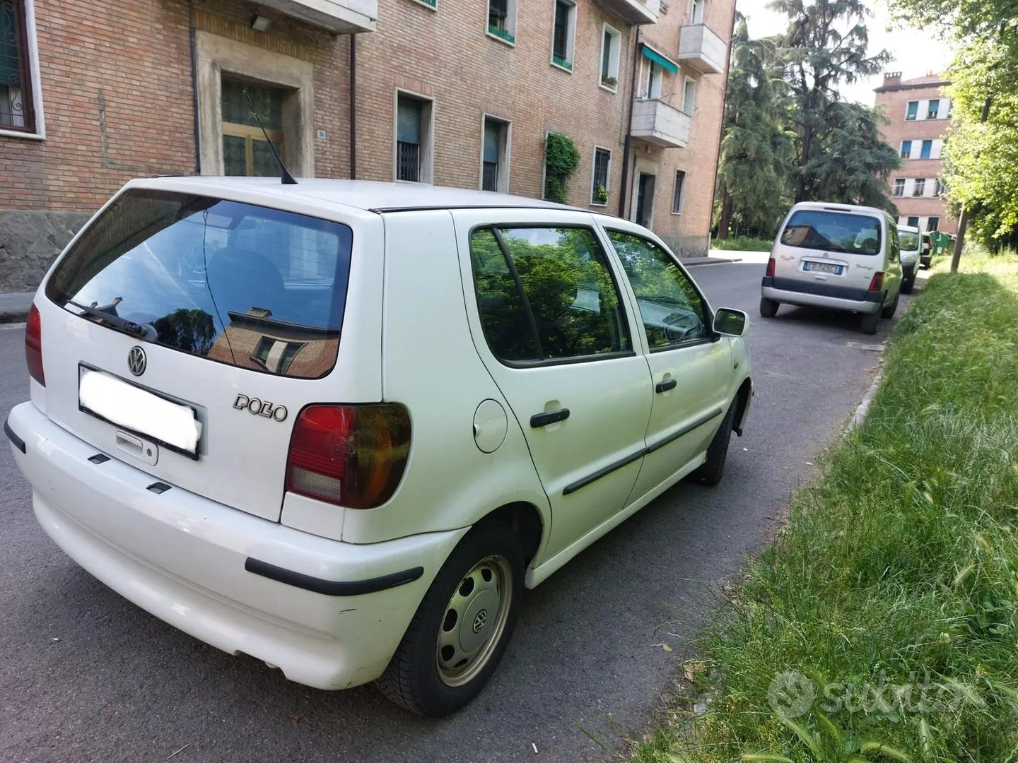 Volkswagen Polo 1998 photo 3
