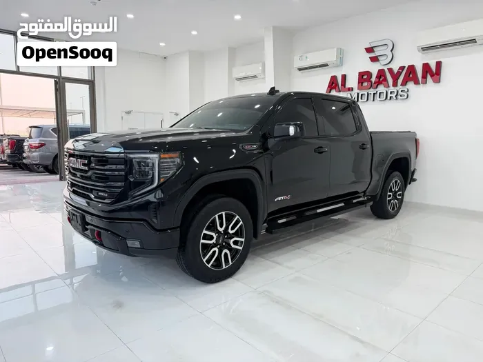 GMC Sierra 2024 photo 2
