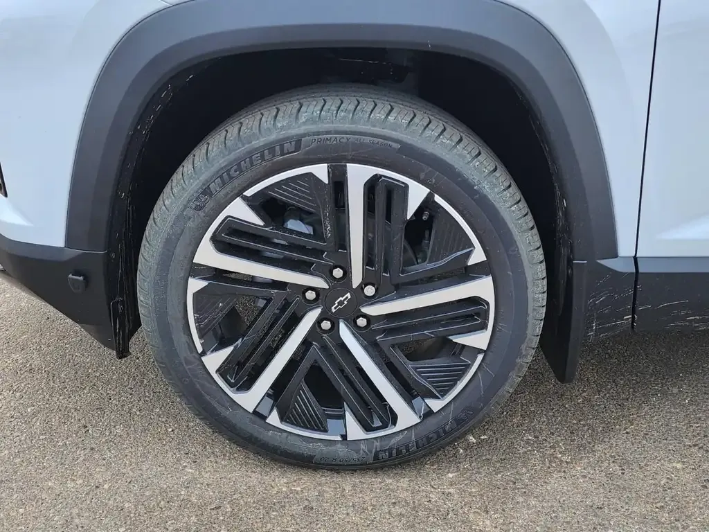 Chevrolet Equinox 2027 photo 4