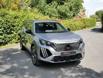 Peugeot 2008 Allure 2025 photo 3