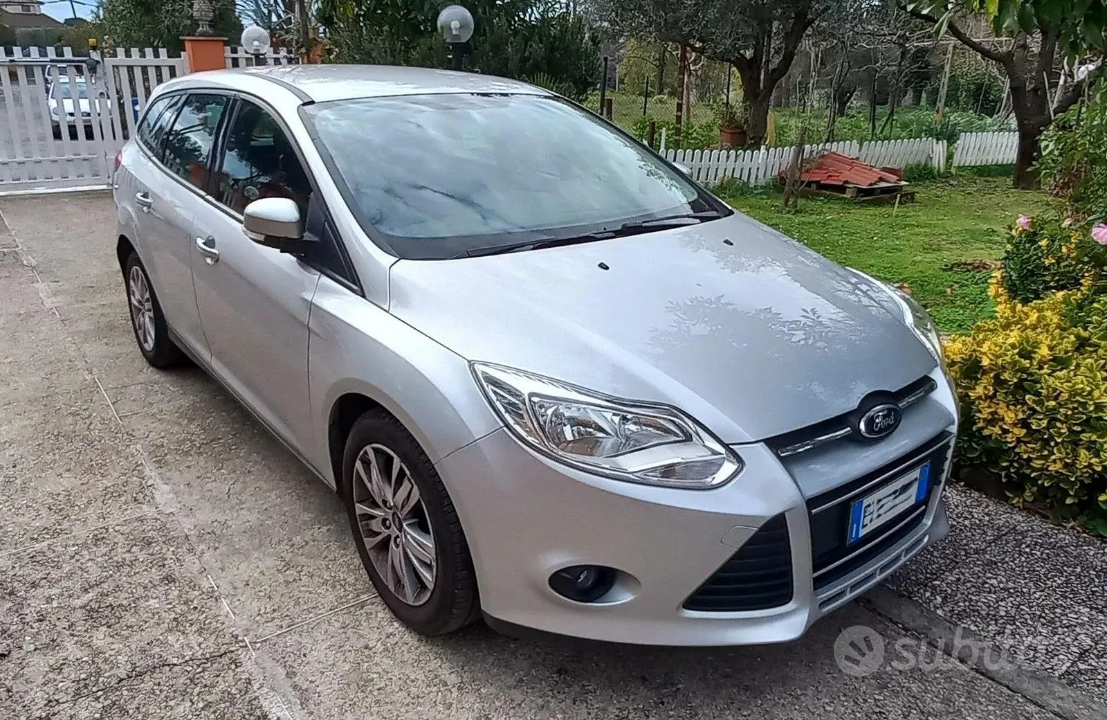 Ford Focus 2014 photo 3