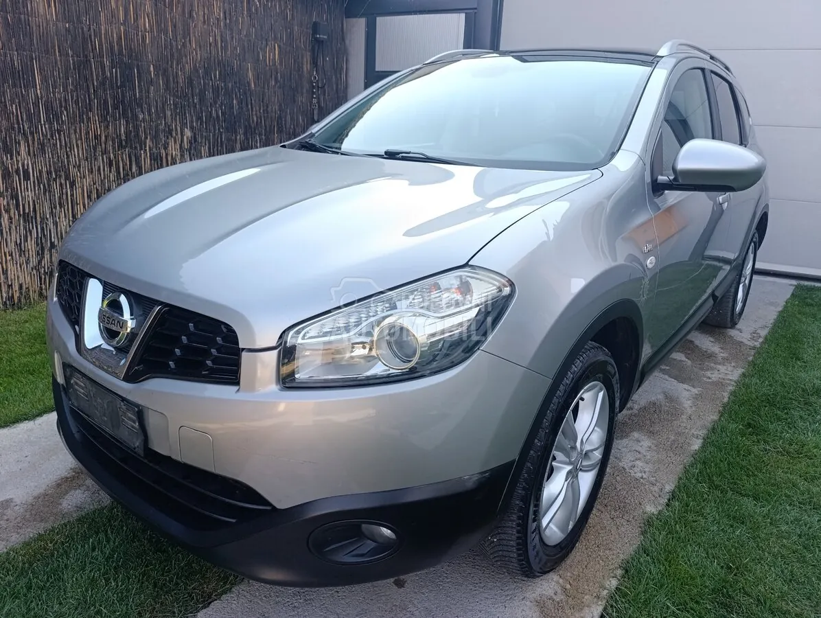 Nissan Qashqai 2010 photo 5