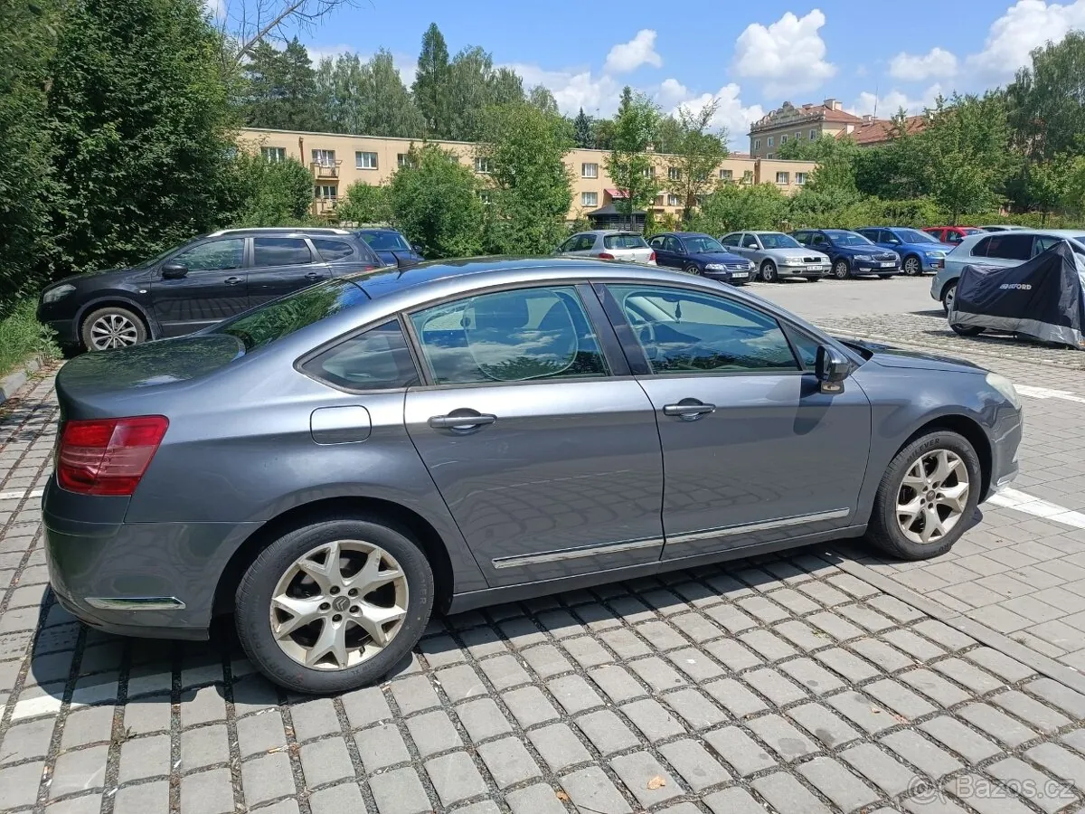 Citroen C5 2010 photo 3