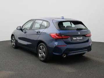 BMW 1 Series 2021 photo 2