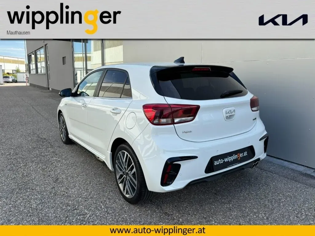 Kia Rio 2023 photo 3