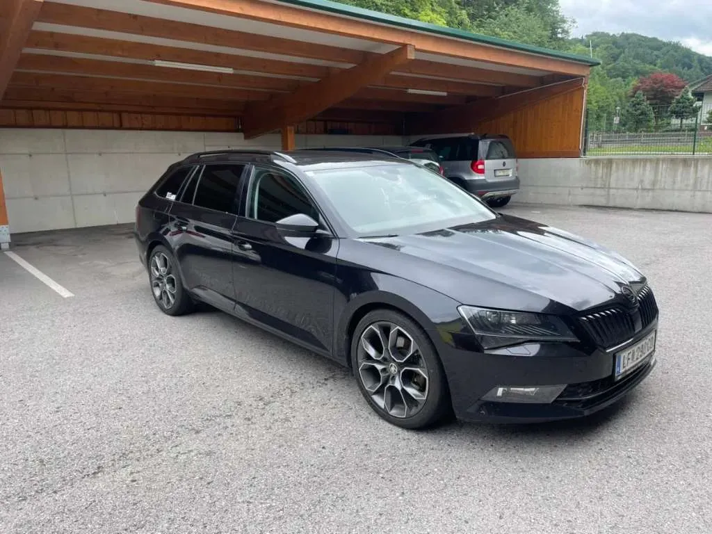 Skoda Superb 2017 photo 3